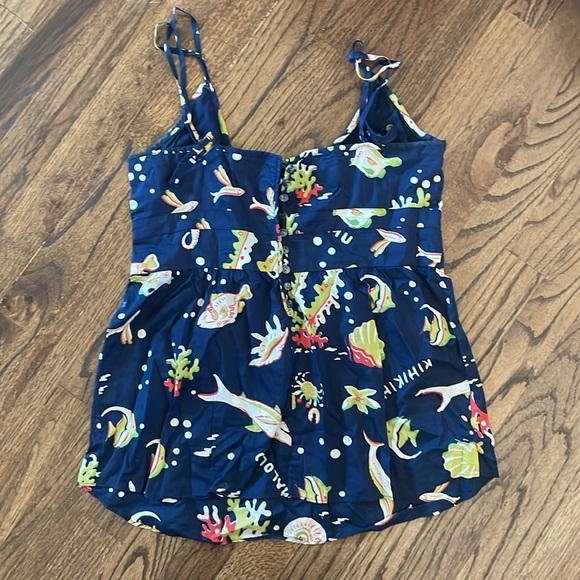 J Crew Sea Creatures Light Cotton Button-Back Beach Top 2006 - Picture 3 of 6